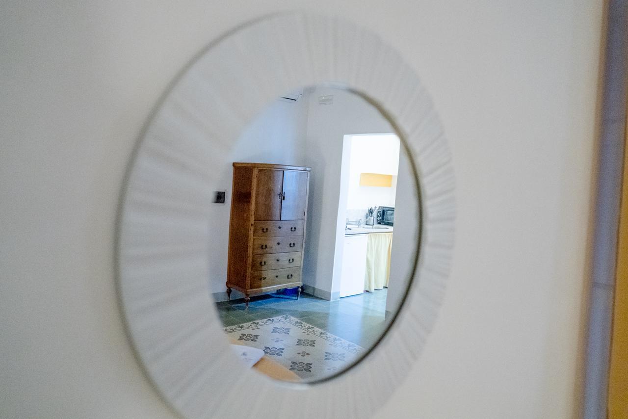 Le Vie Di Trapani Apartment Bagian luar foto